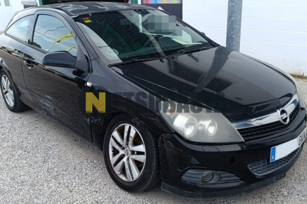 Opel Astra GTC 1.7 CDTi 2009