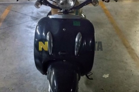 Zitmuv Black Razer 125E 2022