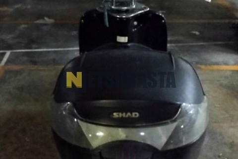 Zitmuv Black Razer 125E 2022