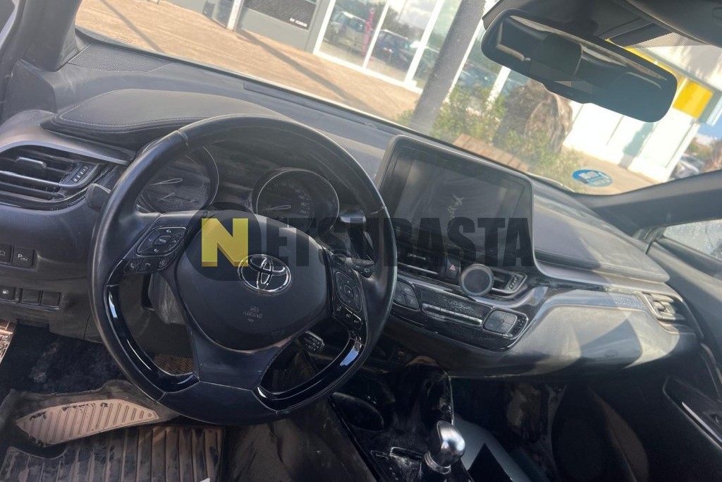 Toyota C-HR Hybrid 2018