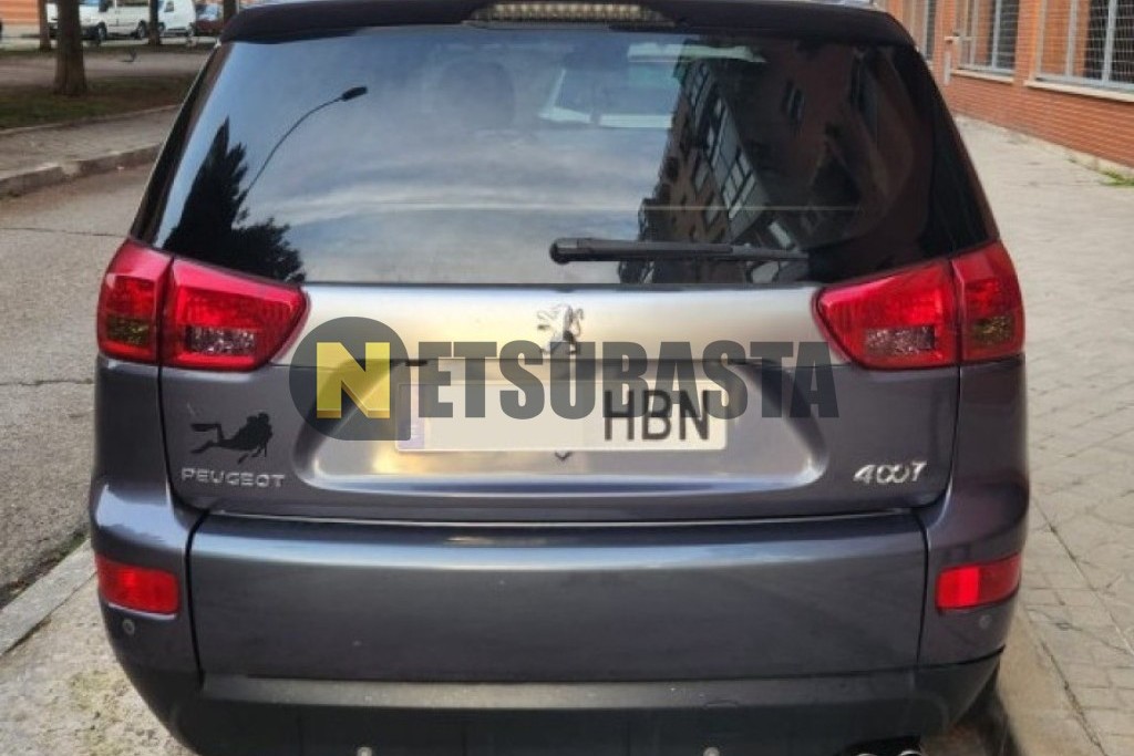 Peugeot 4007 2.2 HDI 2011