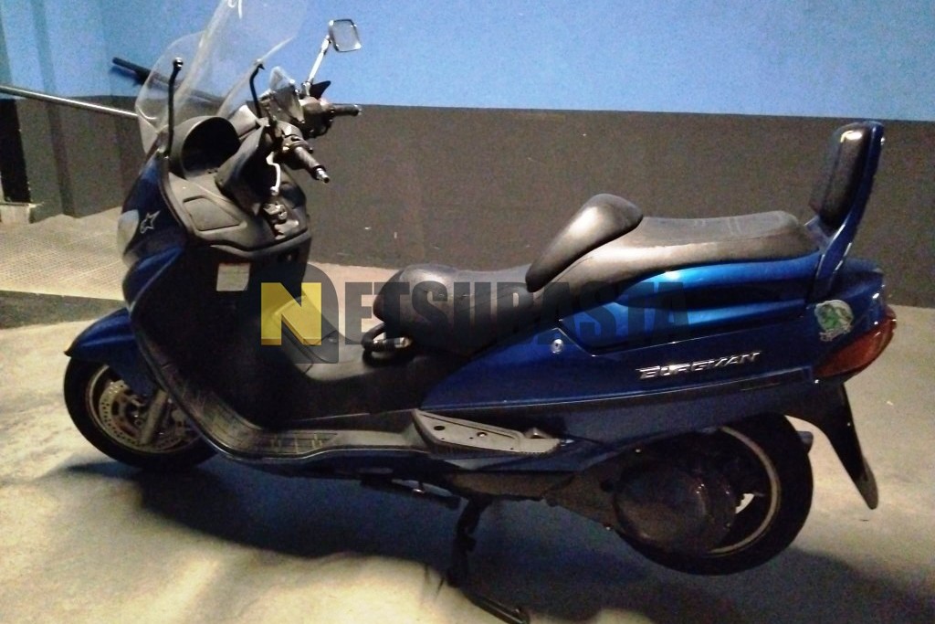Suzuki Burgman 400 2000