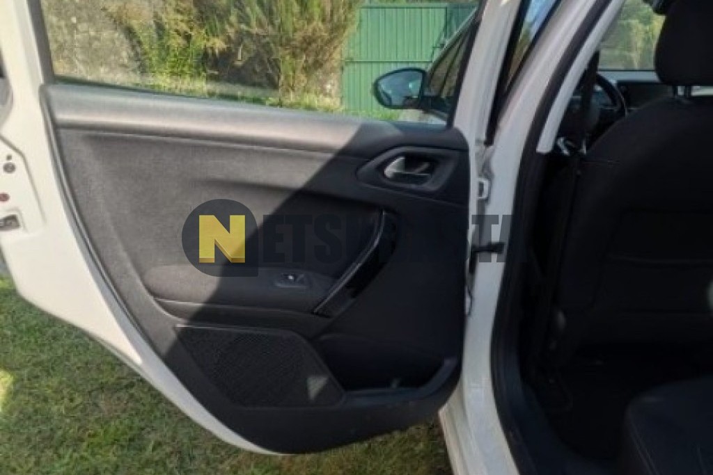 Peugeot 208 1.2 PureTech 2016