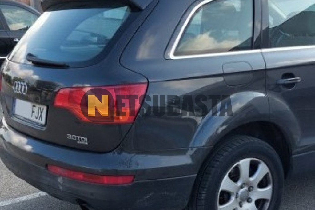 Audi Q7 3.0 TDI quattro tiptronic 6 vel. 2006