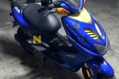 Zitmuv Black Razer 125E 2022