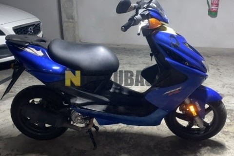 Zitmuv Black Razer 125E 2022