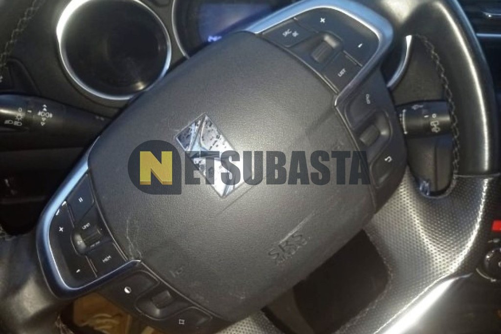 Citroën DS 4 1.6 HDi 2013
