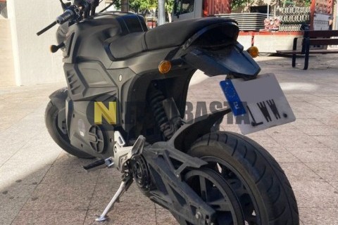 Zitmuv Black Razer 125E 2022