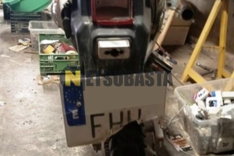 Zitmuv Black Razer 125E 2022