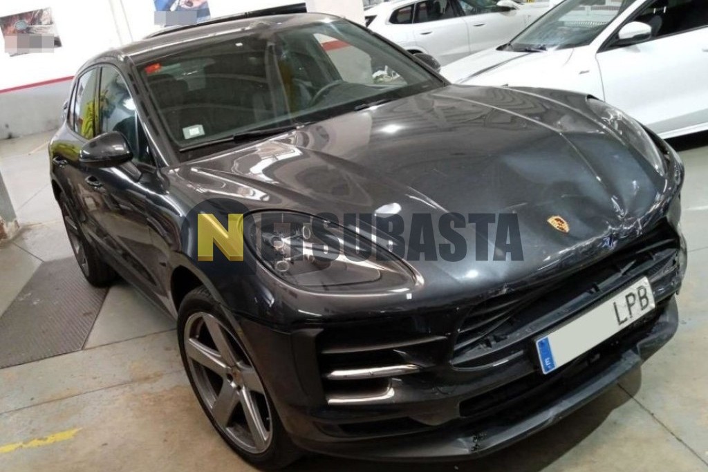 Porsche Macan 2021