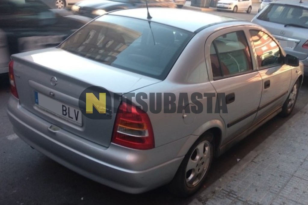 Opel Astra 1.6 16v Aut. 2001