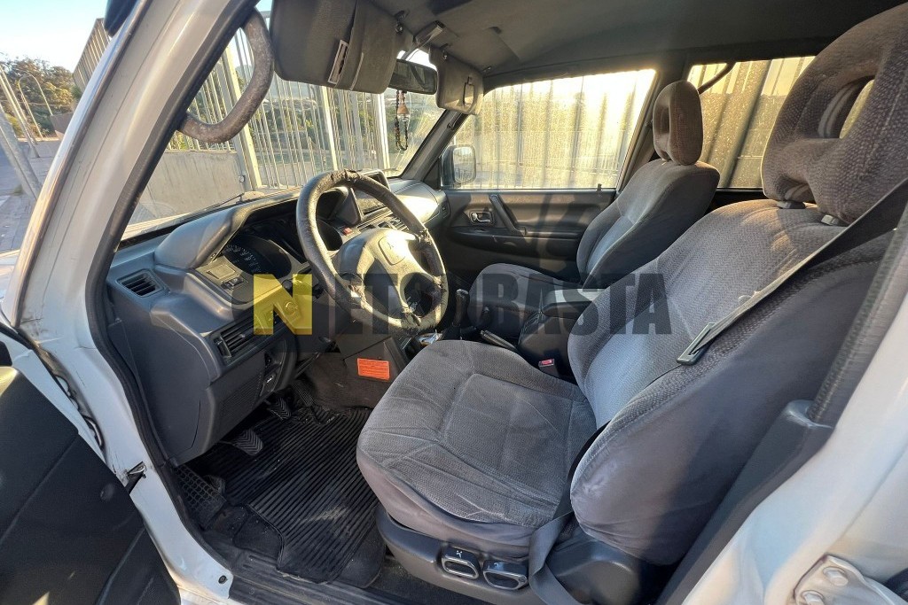 Mitsubishi Montero Largo 2.5 Tdi GLX 2000
