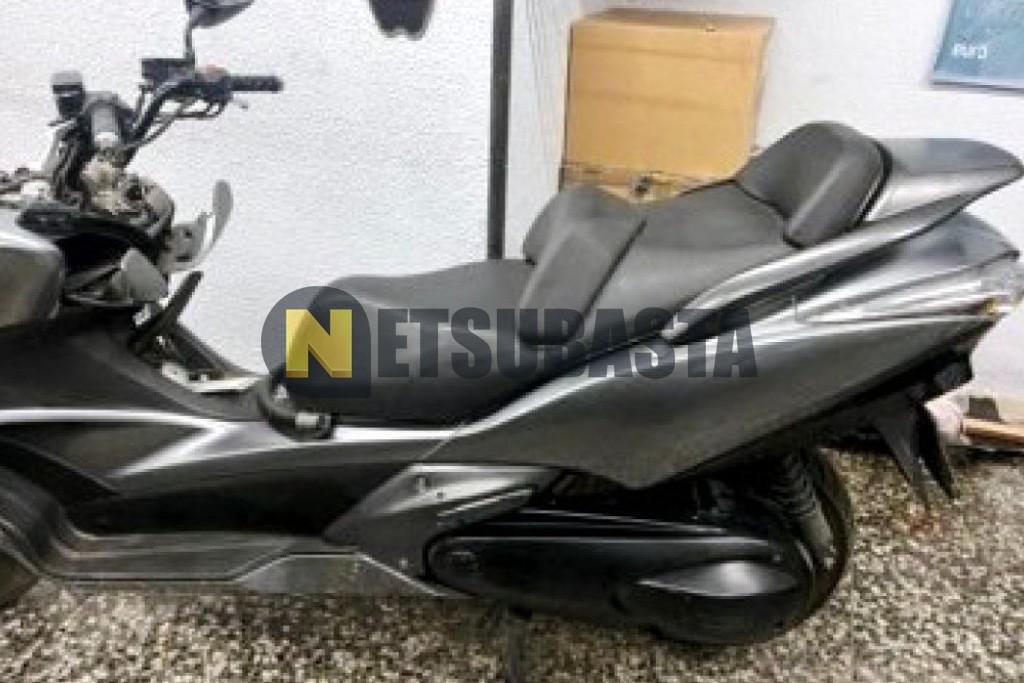 Honda SILVER WING 600 2013