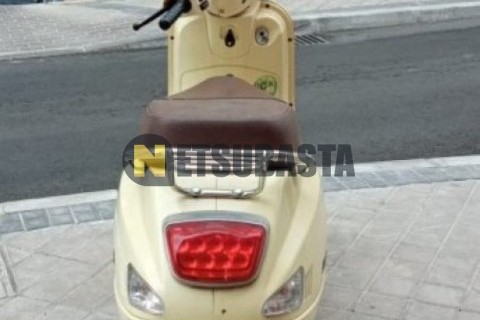 Vespa LX 50 4T 2004