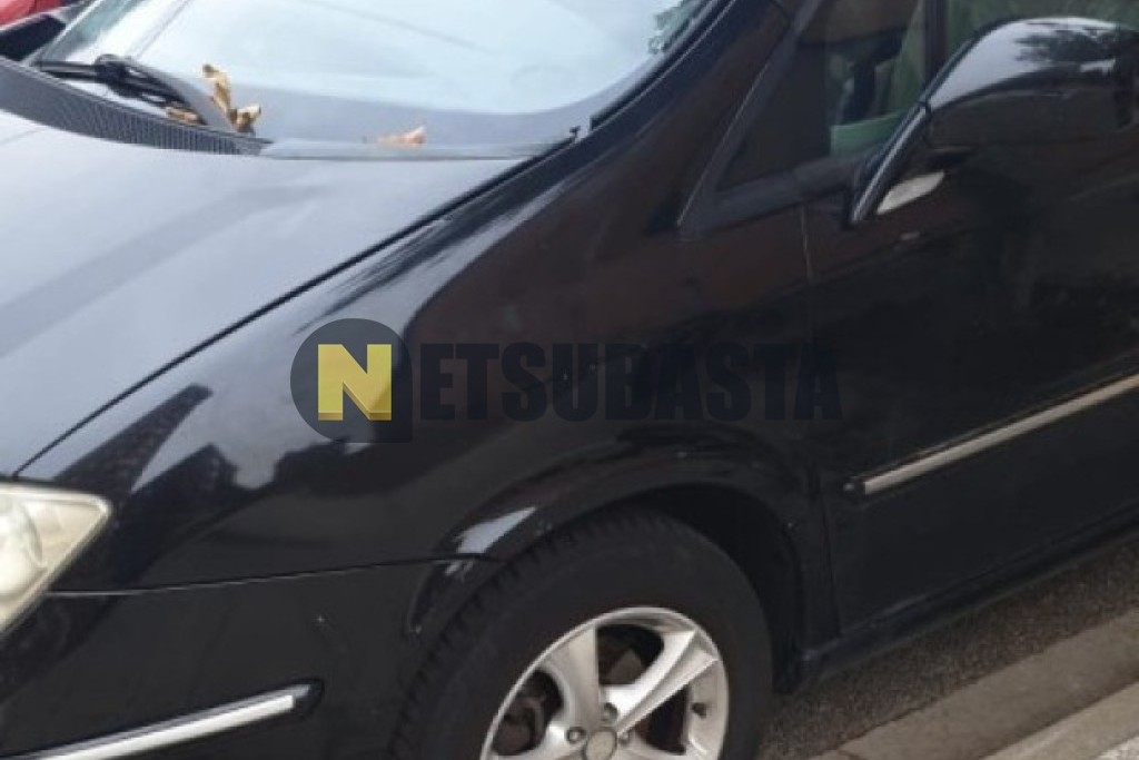 Lancia Phedra 2.2 JTD 2004