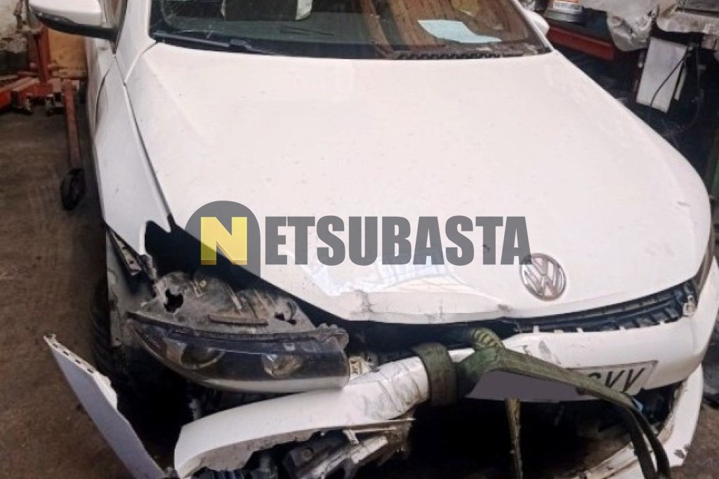 Volkswagen Scirocco 2.0 TDI DSG 6 vel. 2010