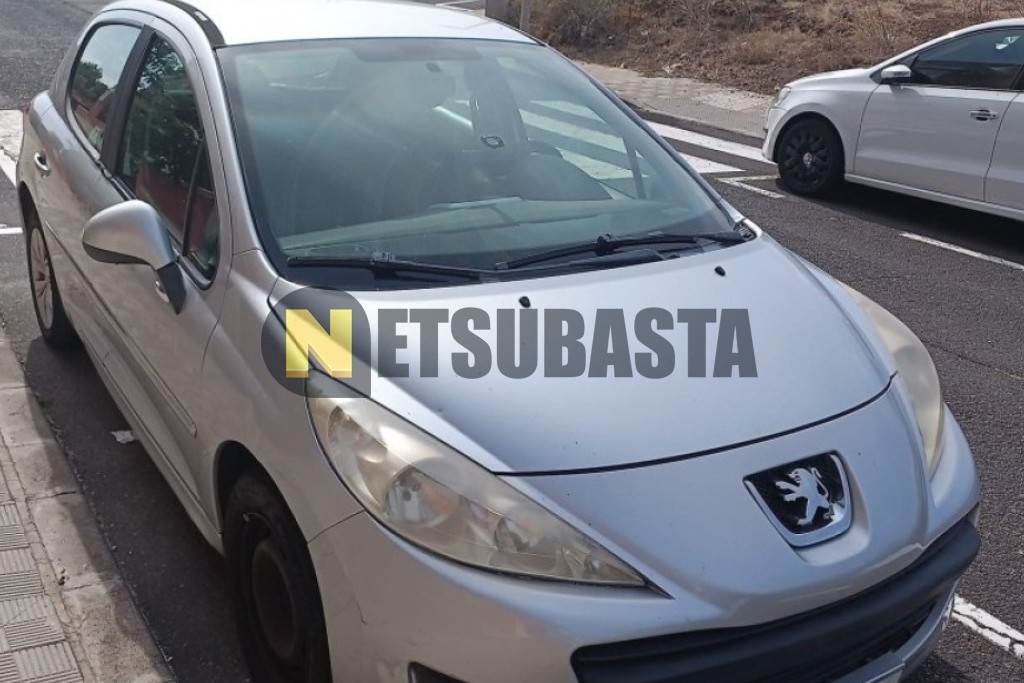 Peugeot 207 1.4i 2011