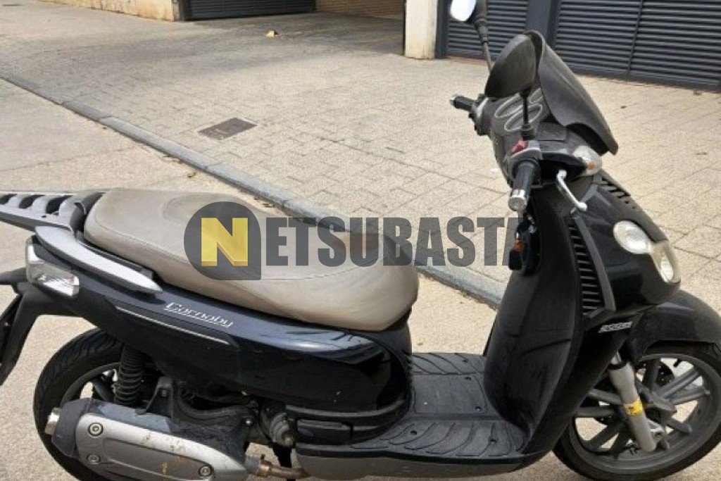 Piaggio CARNABY 200 2008