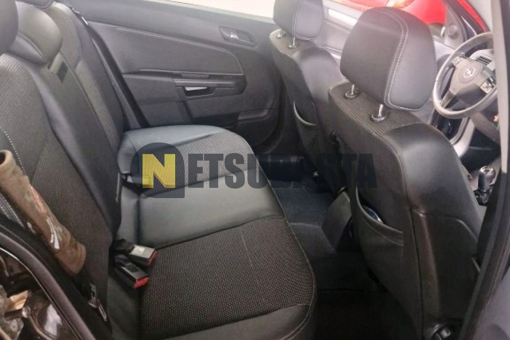 Opel Astra Sedan 1.7 CDTi 2008