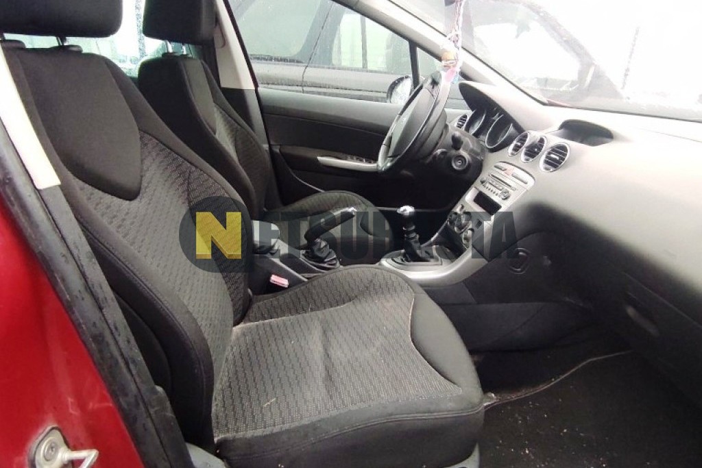 Peugeot 308 SW 1.6 HDi FAP 2011