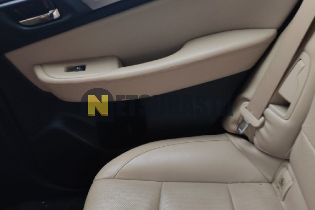 Subaru Outback 2.0 TD Lineartronic 2015
