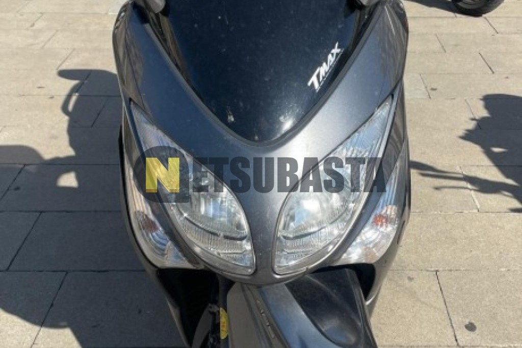 Yamaha T-Max 500 2011