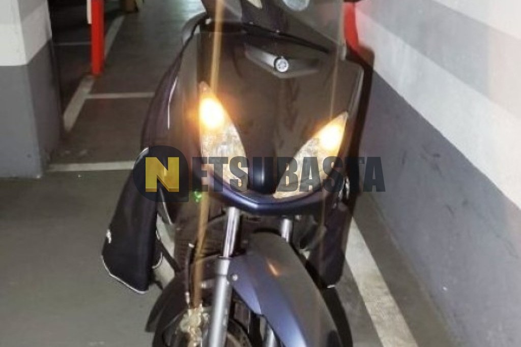 Yamaha XMAX 125 2008