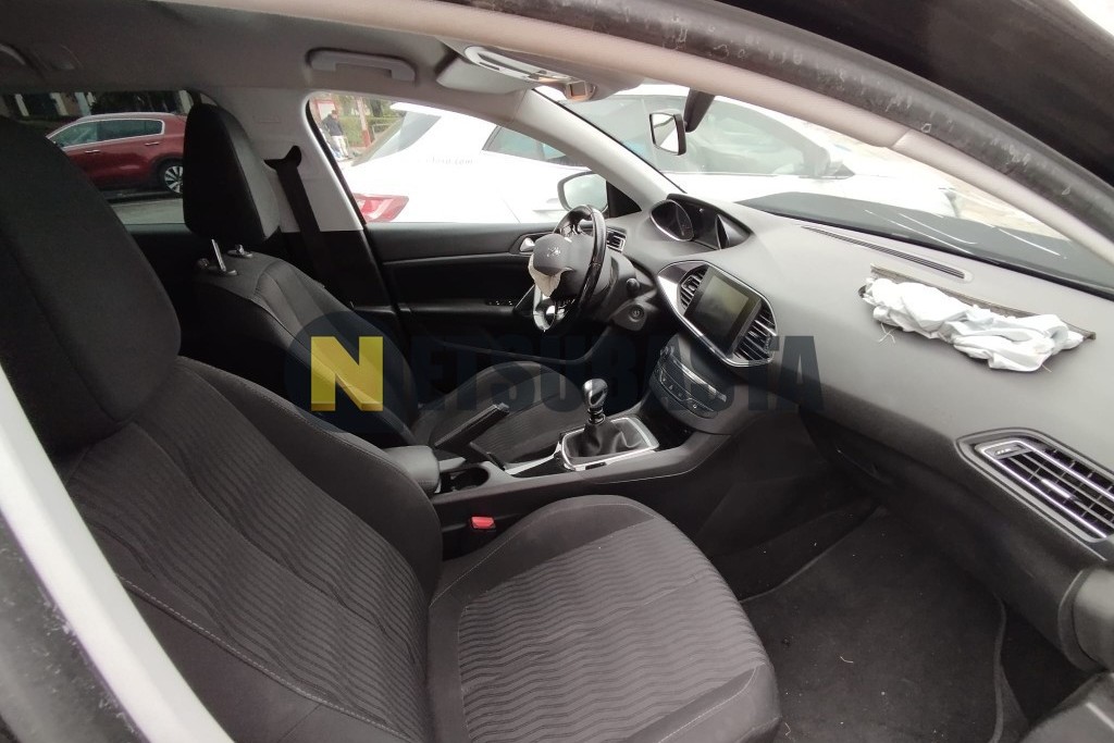 Peugeot 308 SW 1.6 BlueHDi 2016