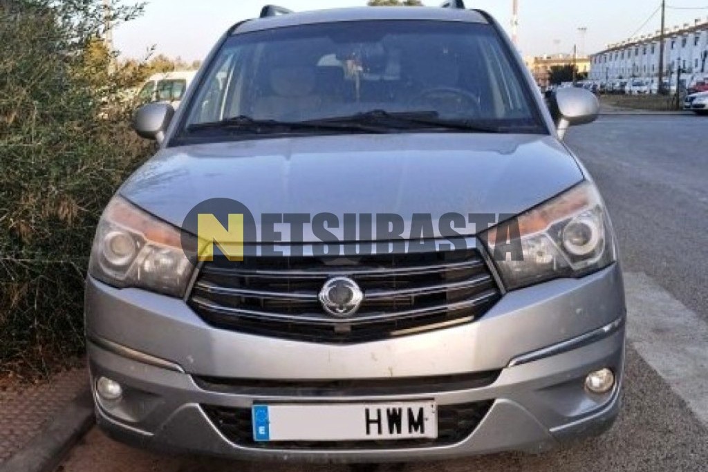 SsangYong Rodius 2.0 eXdi 2014