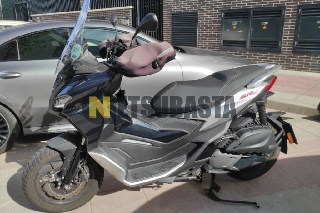 Aprilia SR GT 125 2022