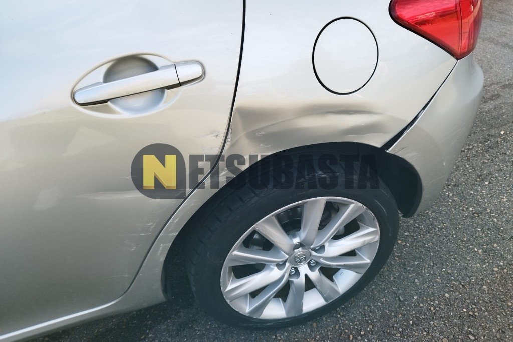 Toyota Auris 2.0 D-4D 2007