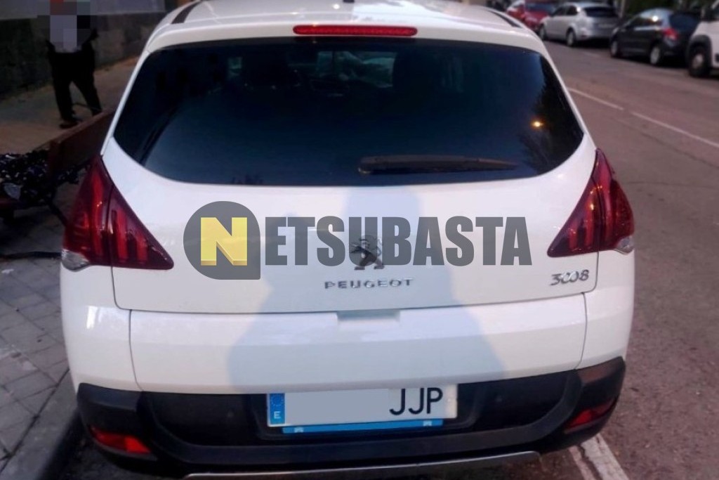 Peugeot 3008 1.2 PureTech 2015