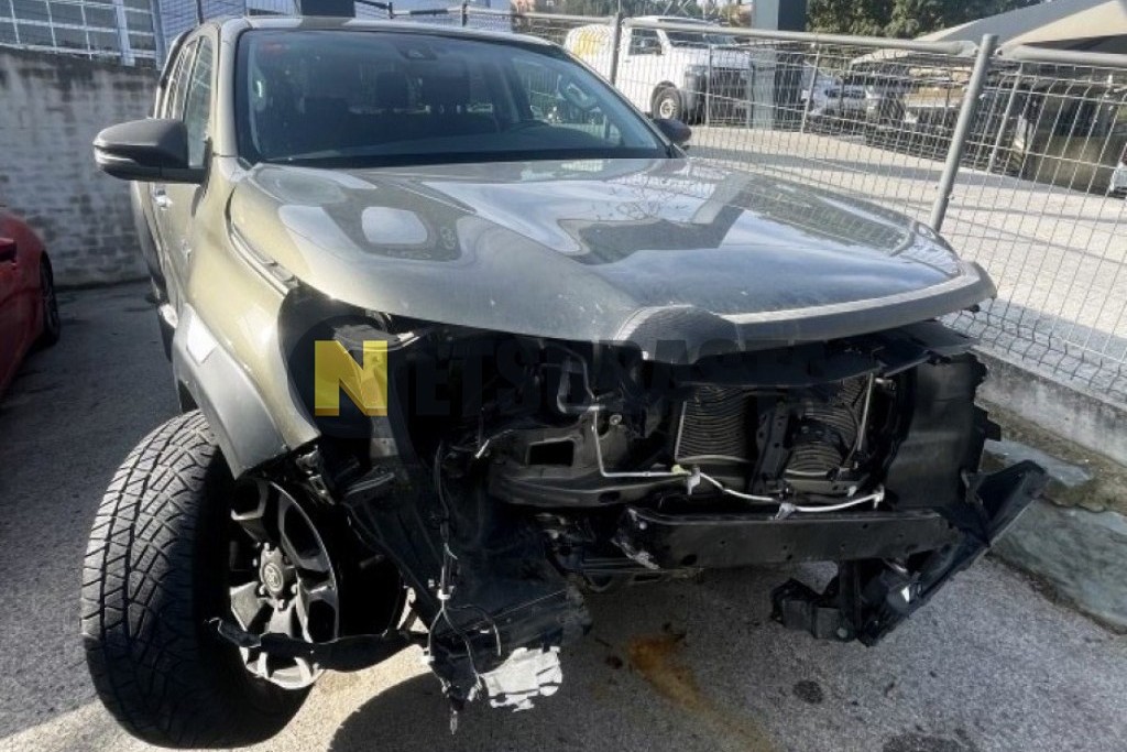 Toyota Hilux Doble Cabina 2.8 204D 4x4 Automático 2023