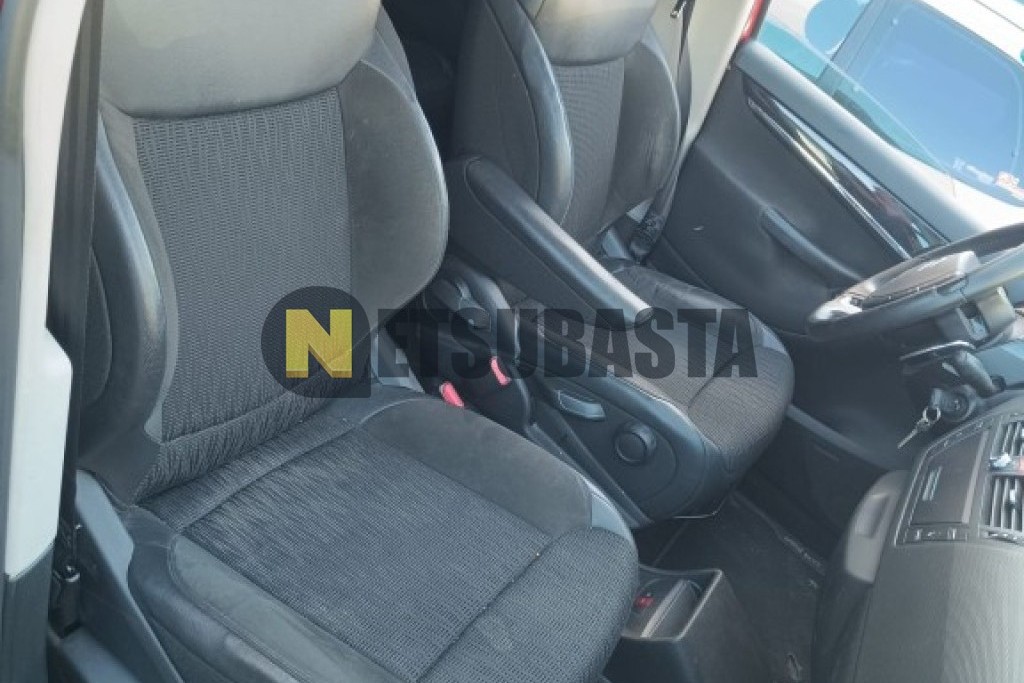 Citroën Grand C4 Picasso 1.6 HDi CMP6 2011