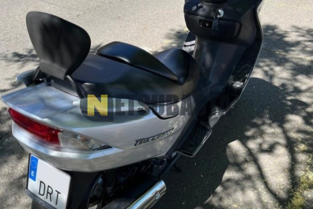 Suzuki BURGMAN 125 2005