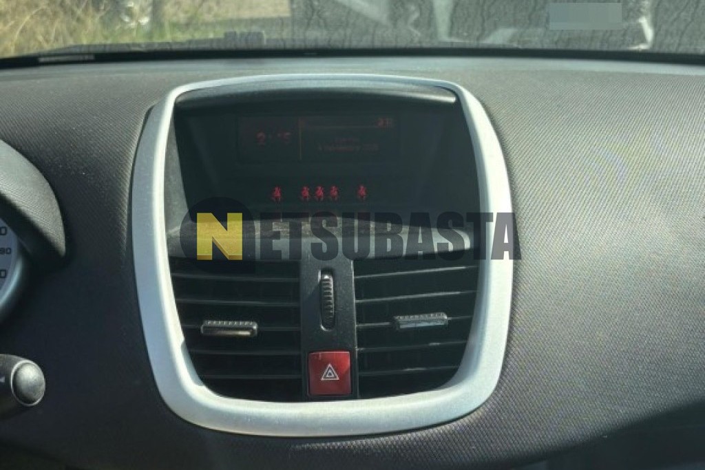 Peugeot 207 1.4i 2010