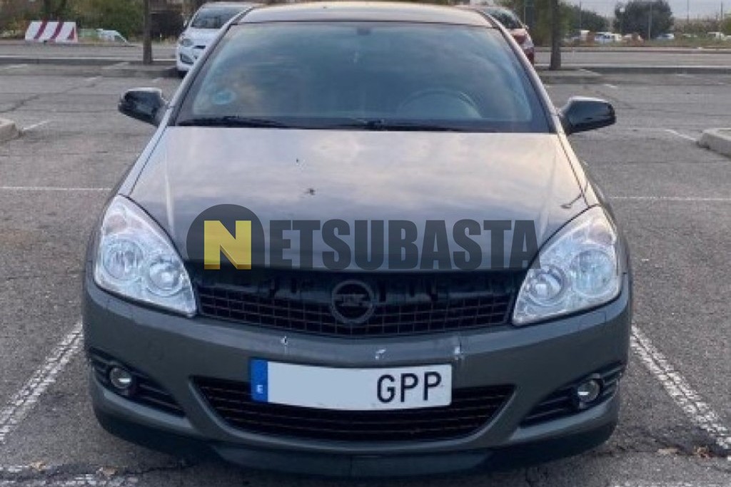 Opel Astra GTC 1.6 2009