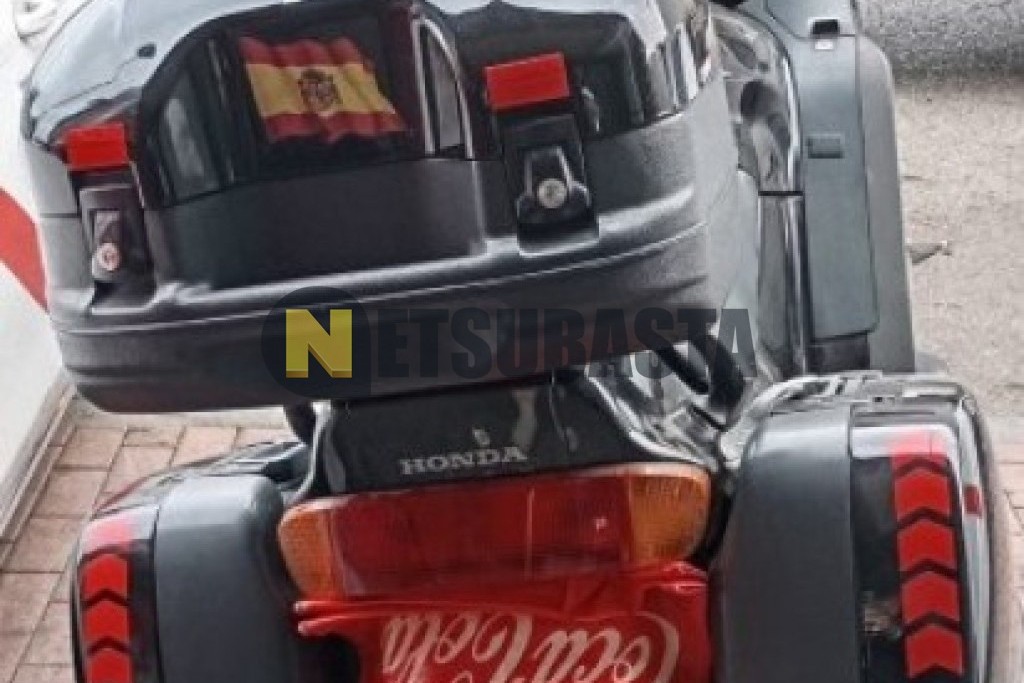 Honda PAN-EUROPEAN ST 1100 1998