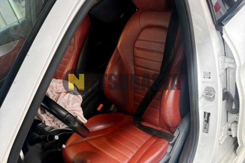 Mercedes-Benz C 220 d Estate 7G-TRONIC PLUS 2015