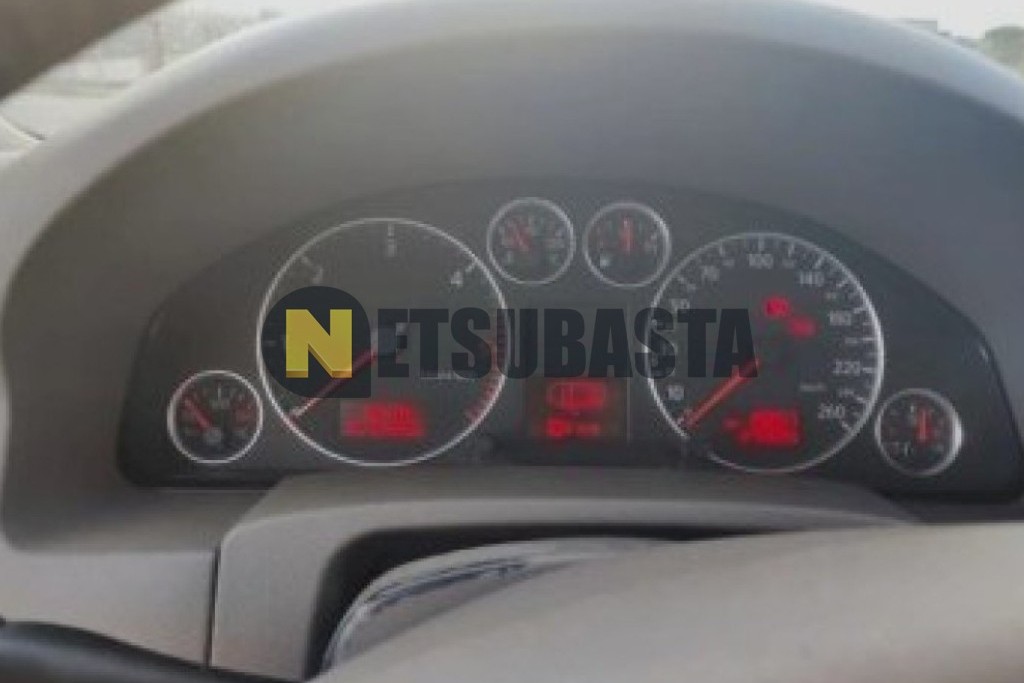 Audi A6 2.5 TDI tiptronic 6 vel. 2002