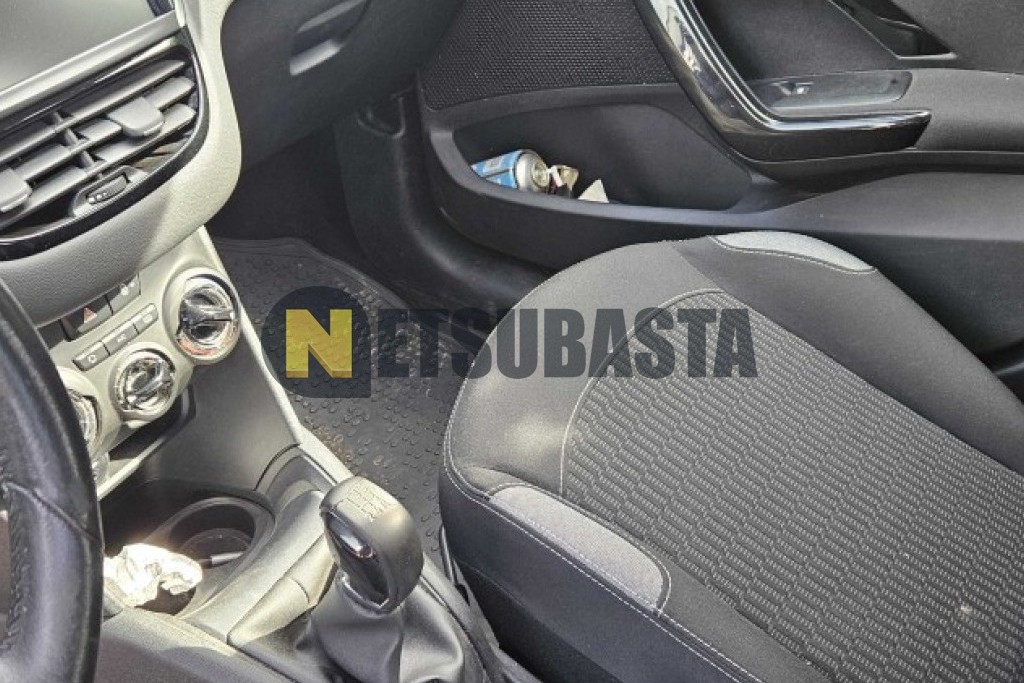 Peugeot 208 1.2 PureTech 2015
