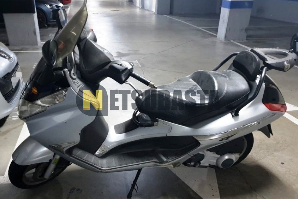 Piaggio X8 125 2004