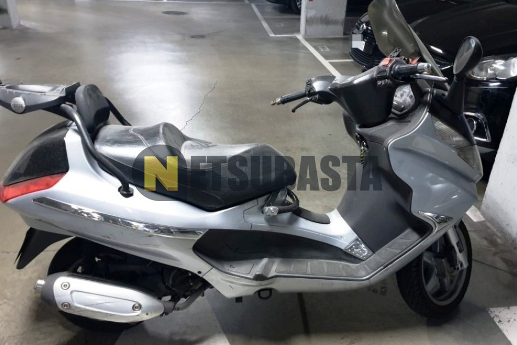 Piaggio X8 125 2004