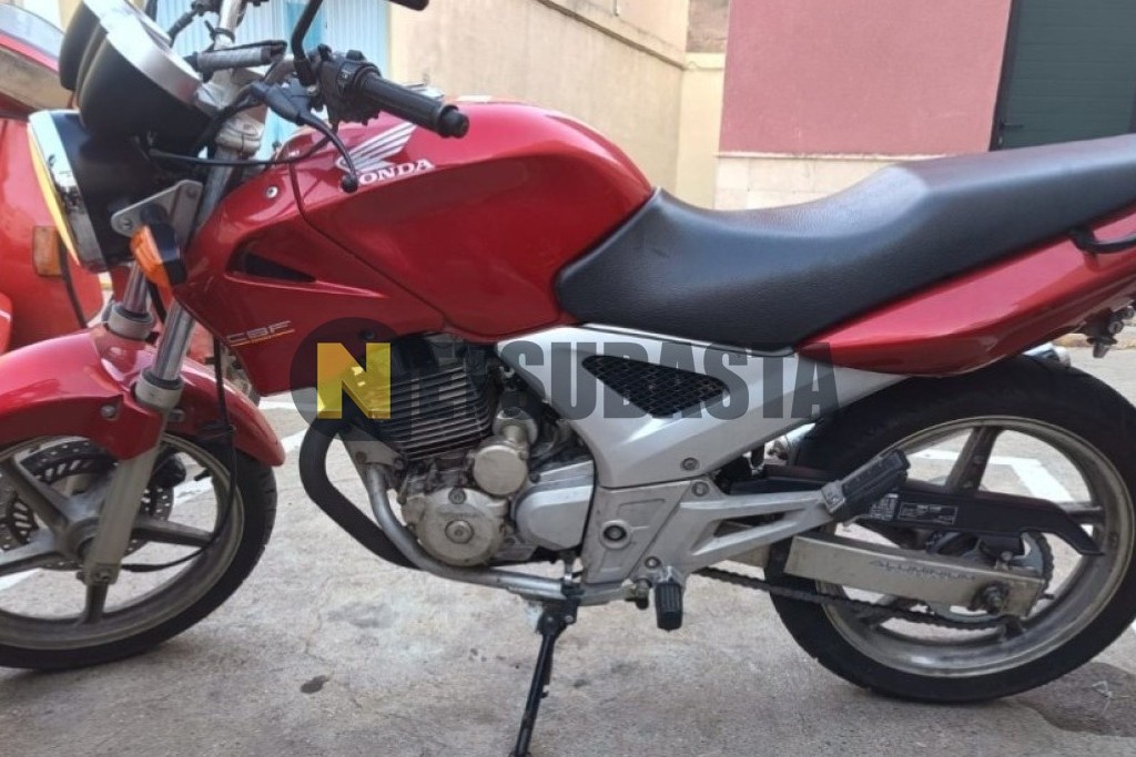 Honda CBF 250 2004