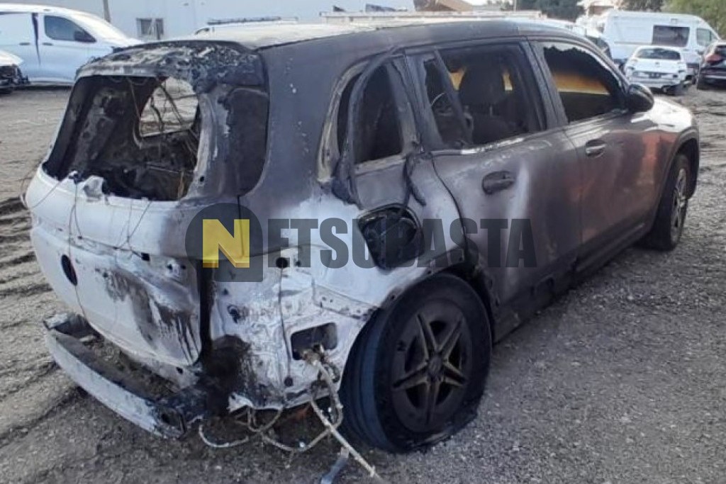 Mercedes-Benz EQB 250+ 2025