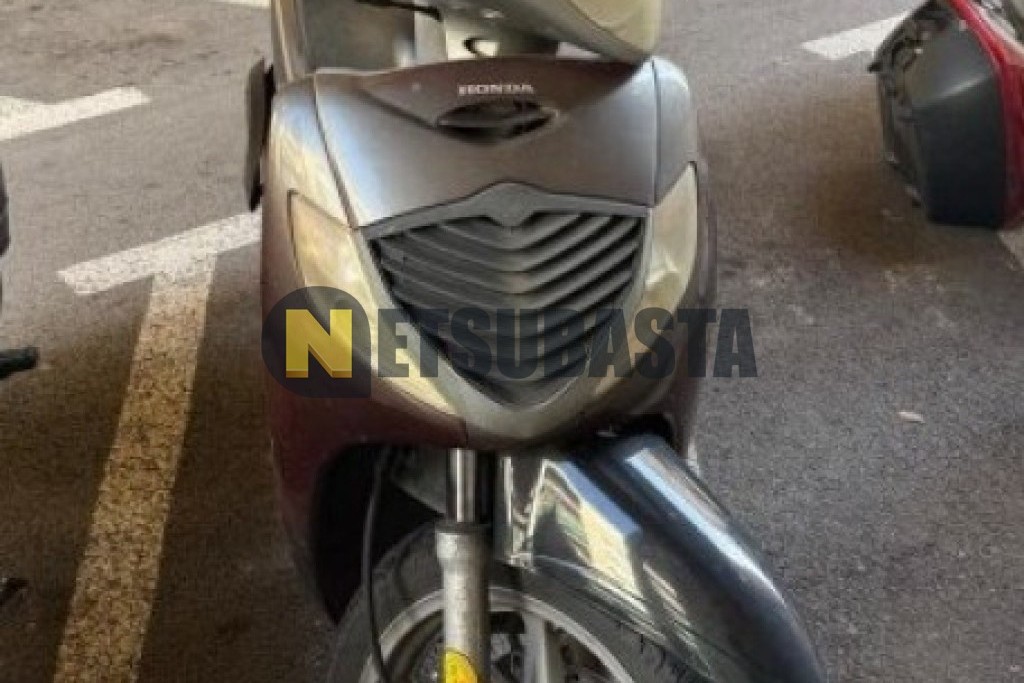 Honda SCOOPY SH125 2005