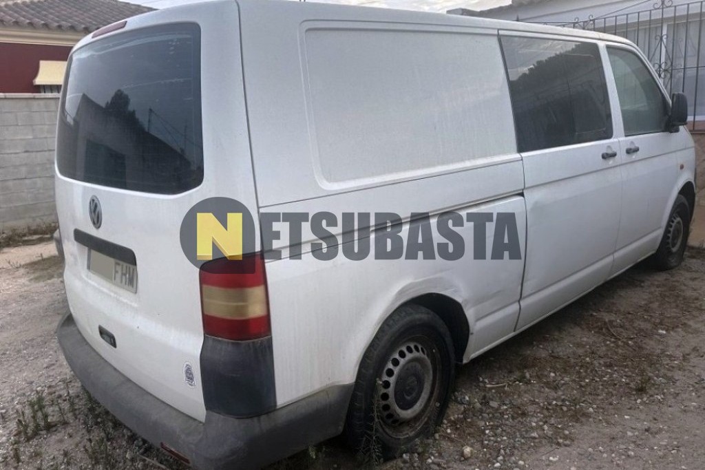 Volkswagen Transporter T5 2.5 TDI 2006