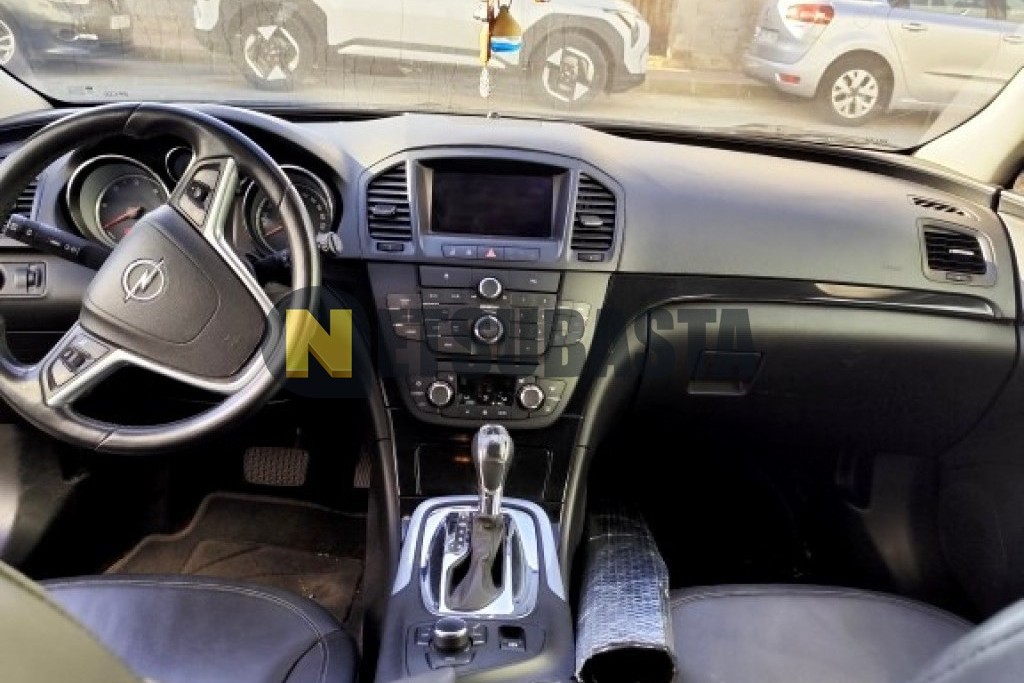 Opel Insignia Sports Tourer 2.0 CDTI Active Select 2011