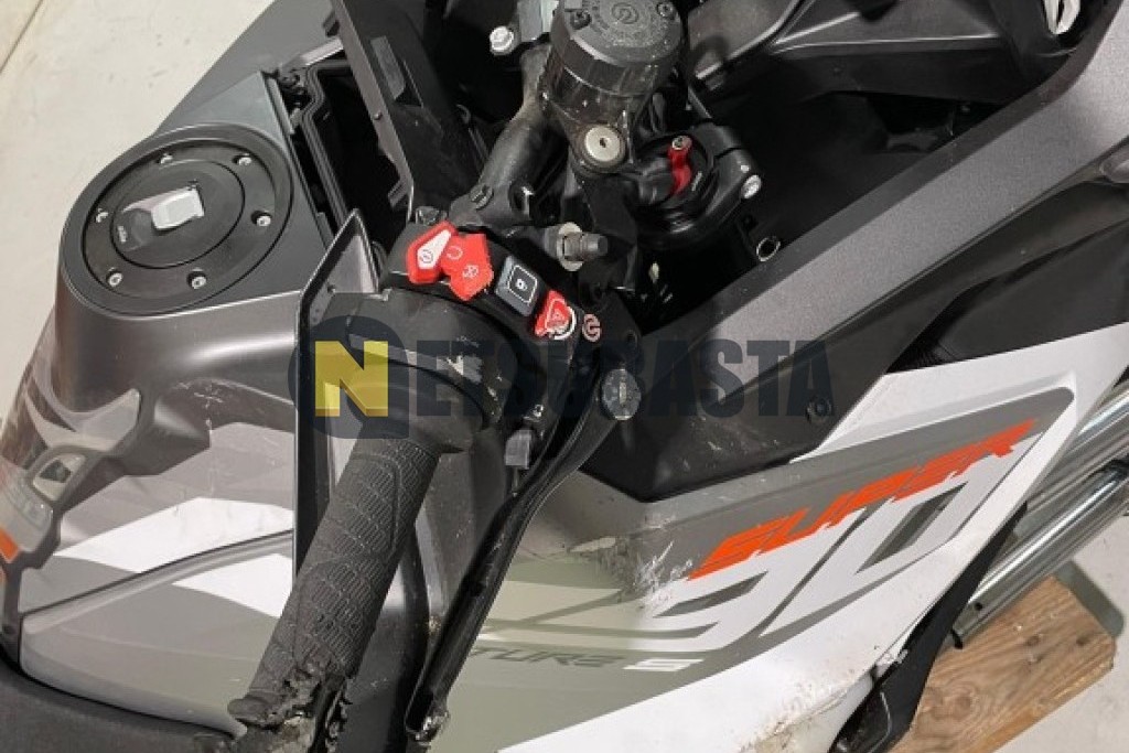 KTM 1290 Super Adventure S 2025
