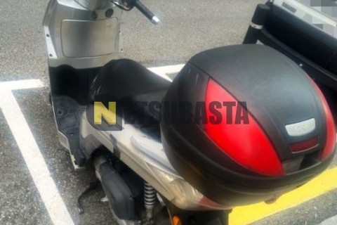 Piaggio X7 125 2008